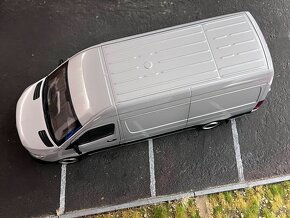 1:18 Mercedes-Benz SPRINTER (2018) - Šedá - NOREV - 11