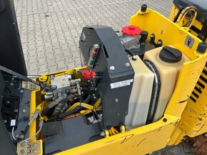 Vibračný valec jezkovy Bomag BMP 8500, Ammann Wacker Neuson - 11