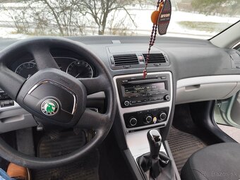 Škoda Octavia combi II. Facelift 1.6 - 11