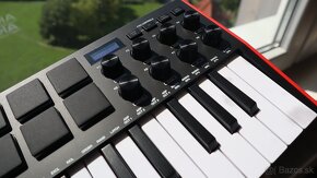 AKAI Professional MPK Mini MK3 - 11