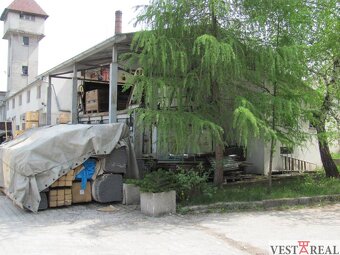 Na predaj výrobno skladový areál Horné Orešany, časť Majdán - 11