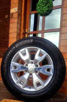 alu R18 5x139,7 orig. Ford Ranger, pneu Michelin 265/60 - 11