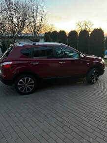 Nissan Qashqai 2.0 Benzín - 11