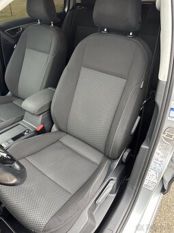 Volkswagen Golf 2018 1.6TDI - 11