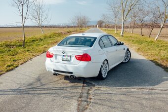 BMW E90 M3 (Japonsko) - 11