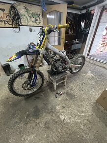 SUZUKI RMZ 250 - 11