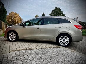 KIA Cee’d Sporty Wagon Combi 1.6GDI 99kw M6 - 11