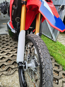 Honda crf 250 rally - 11