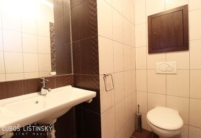 PREDAJ 4 izbový byt (140m2) s balkónom v CENTRE mesta Poprad - 11