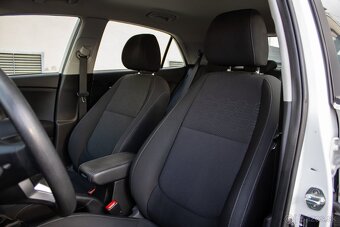 Kia Rio 1.4 benzín Automat - 11