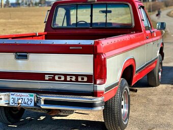 1986 Ford F150 5.0 V8 4x4 | Lariat - 11