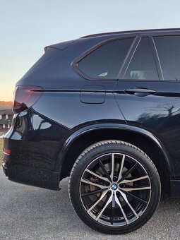 BMW X5 40D Carbon Schwarz - 11