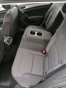 VW Golf 7 COMFORTLINE 1,2 TSI M6F 110k (6st-manuál) - 11