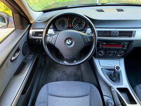 BMW E91 318D M47 2007 - 11