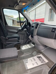 Predam Mercedes Sprinter 2.2 CDI diesel.  r.v 04.07.2017 - 11