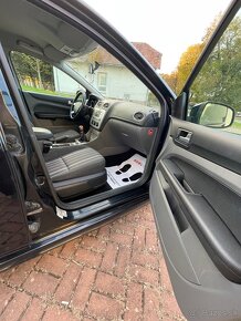 Ford Focus 1.6 diesel combi Facelift - 11