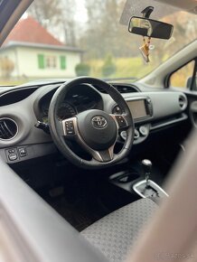 Toyota Yaris 2014/Automat/Benzin - 11