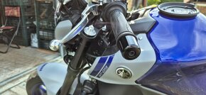 Yamaha MT-09 - 11