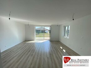 REB.sk Predaj 3 izbový dom, ZP 89 m2, 300 m2 pozemok, Horný  - 11