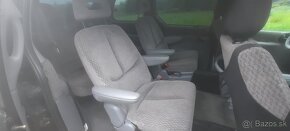 Chrysler Grand Voyager 7 miestne - 11