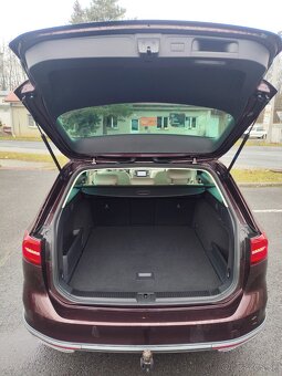 Passat alltrack B8 DSG BiTDI 2.0 TDI 176kw Webasto 158km - 11