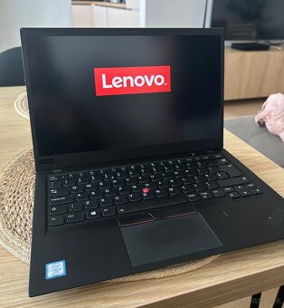 Lenovo ThinkPad X1 Carbon Gen 6 - 11