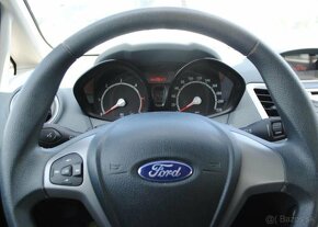 Ford Fiesta 1,6 HDI KLIMA,+SADA KOL nafta manuál 55 kw - 11