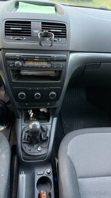 Škoda Yeti 2011, 1.2TSi, 1.majitel, povod SR - 11