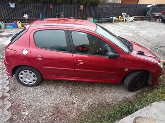 Peugeot 206 1.4 - 11