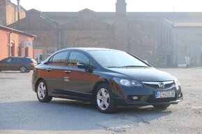 Honda Civic 4D 1.8 VTEC Executive 2011 - 11