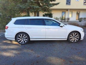 Volkswagen Passat B8 Variant 2.0 TDI BMT R-Line Comfort DSG - 11