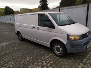 VOLKSWAGEN TRANSPORTER T5 FACELIFT r.v.2011 NOVÁ TK A EK - 11