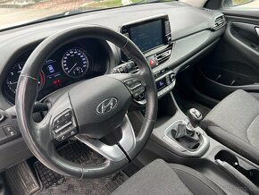 Hyundai i30 1.6 CRDi 2021 - 11