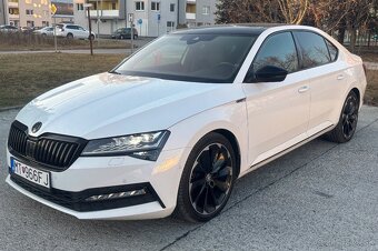 Škoda superb 3 Sportline limousine 2.0TDi r.v.2021/6 - 11