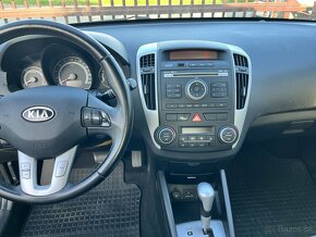 Kia Ceed 2010 – AUTOMAT so strešným nosičom - 11