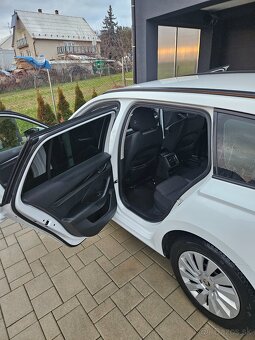 Skoda octavia 2021 2,0 TDI 85KW AMBITION PLUS - 11