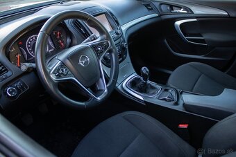 Opel Insignia 2.0 CDTI - 11