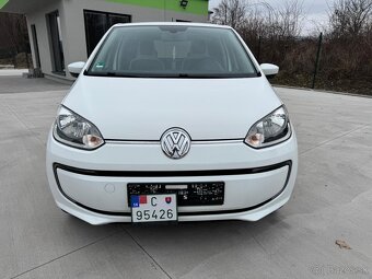 Volkswagen e-UP - 11