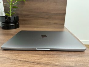 Macbook Pro 13 2019 16GB RAM - 11