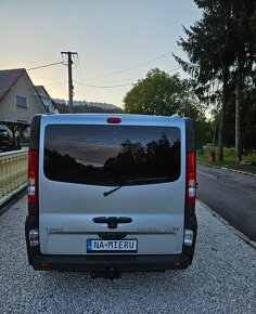 Opel Vivaro Passenger 2.0 84KW 9 miest klíma ťažné - 11