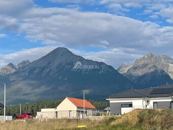 PREDAJ: Stav. pozemok s IS; 666 m2, Mlynica okres Poprad, 12 - 11