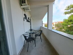 Apartmanovy dom pri mori v Chorvátsku - 11