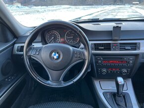 BMW 320d A/t LCI 135kw - 11