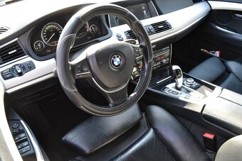 BMW 530d xDrive GT - 11