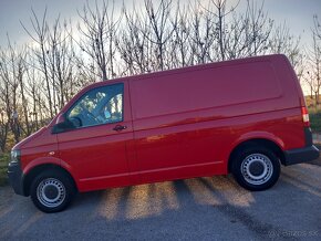 Volkswagen Transporter T5 2.0TDI - 11