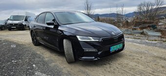 ŠKODA octavia 4 RS iV Hybrid DSG1,4tsi 180kw rok výroby 2021 - 11