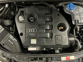 AUDI A4 B6 - 11