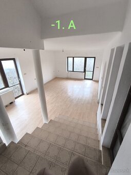 RD-18 miestností (292 m² priestoru)+6 ár. pozemok grátis - 11