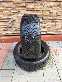 Celoročné pneu Vredestein 2ks/ Zimné pneu Nexen 2ks 185/55 - 11