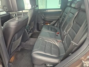 VW Touareg II 3,0 TDi 180 kW  8°automat  4x4 - 11